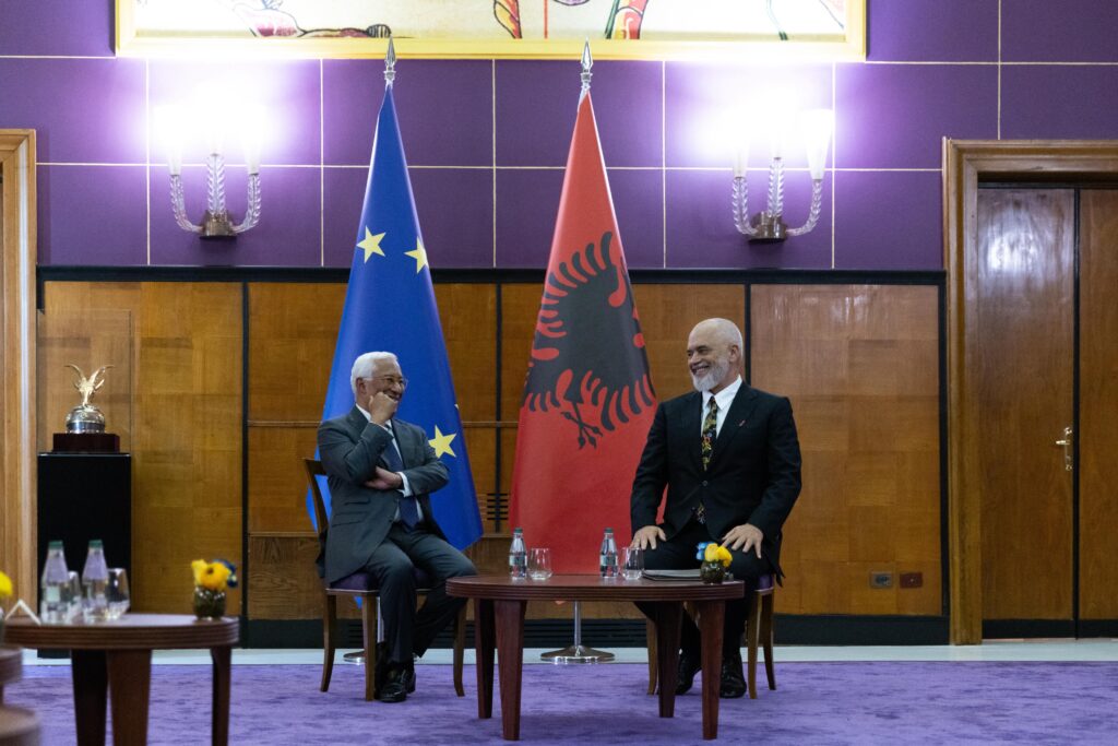 WhatsApp Image 2025 05 15 at 16.28.46