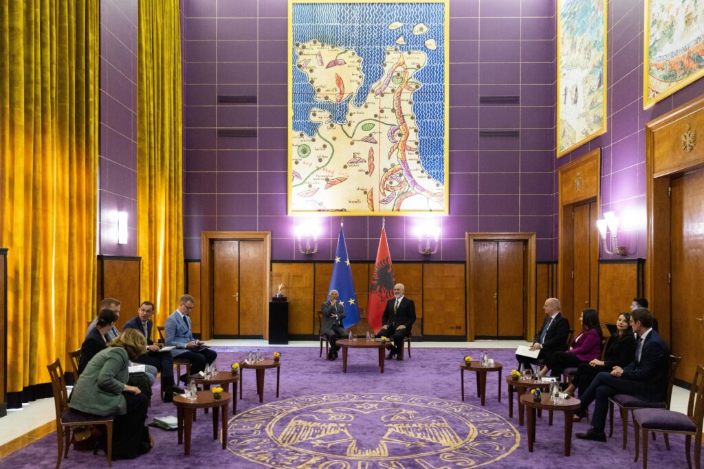 WhatsApp Image 2025 05 15 at 16.28.49