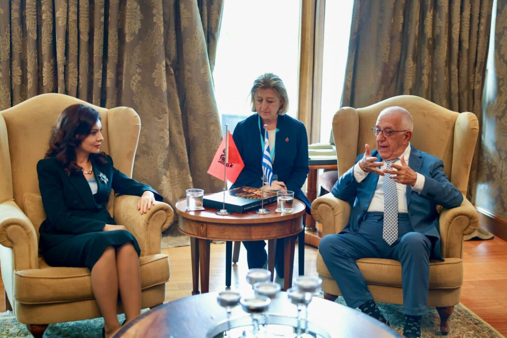 FOTO/ Kryeparlamentarja Spiropali pritet nga homologu grek: Shqiptarët dhe minoriteti ndërtojnë ura miqësie 3 WhatsApp Image 2025 05 23 at 17.27.29 scaled 1