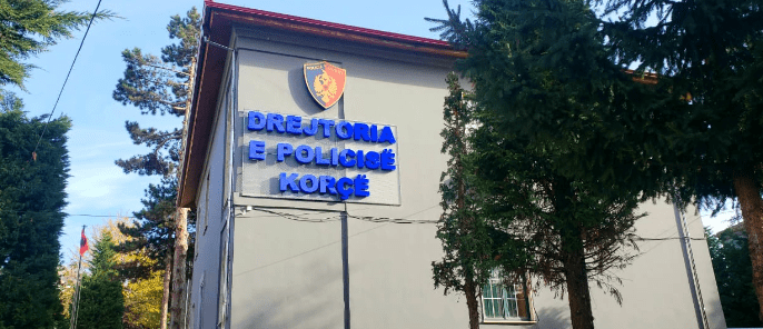Kryenin marrdhënie s*ksuale dhe i postonin në rrjetet sociale, procedohen dy të moshuar dhe 16-vjeçarja në Korçë policia e korces