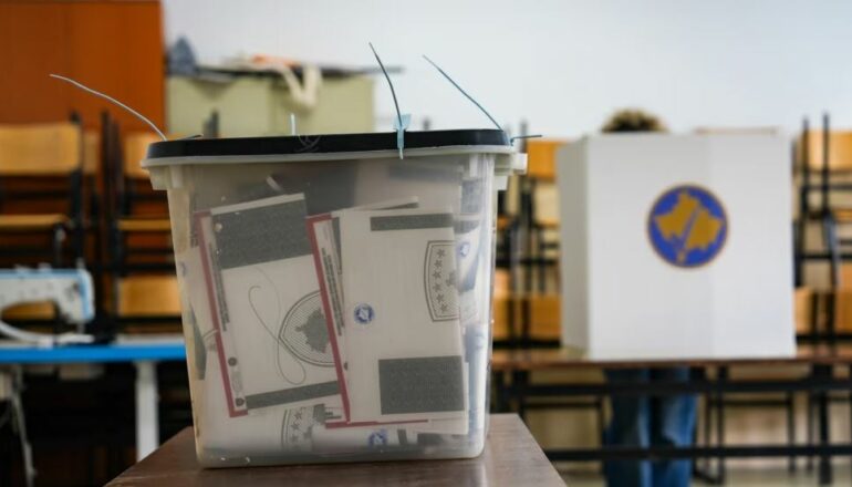 Zgjedhjet lokale, mbi 33 mijë janë votues të rinj zgjedhjet ne kosove 770x440 1