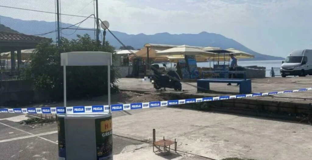 65-vjeçari vret vëllanë dhe nipin, ulet në kafe dhe pret policinë IMG 2244
