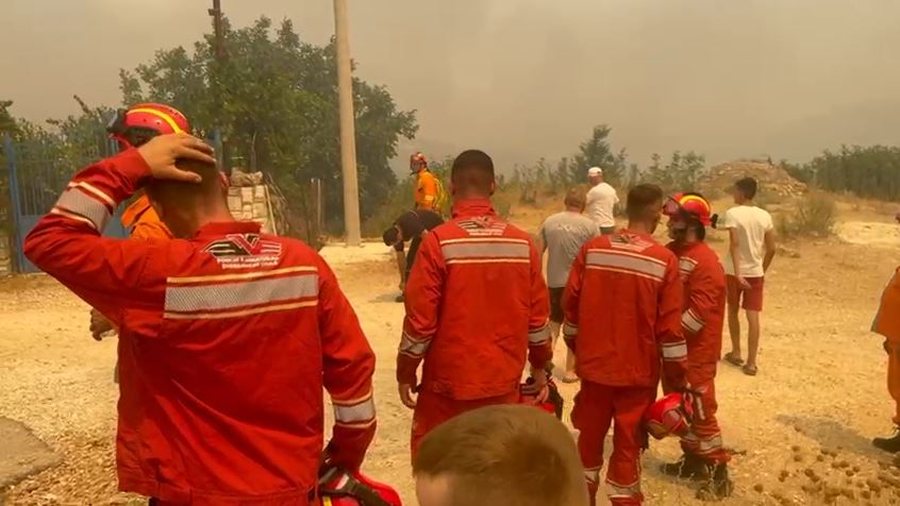 Rëndohet situata në Shpirag, ndërhyhet me helikopter IMG 2253