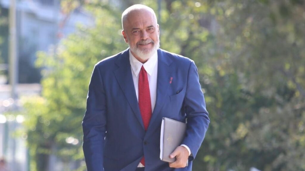 0 2025 08 27T220952.344