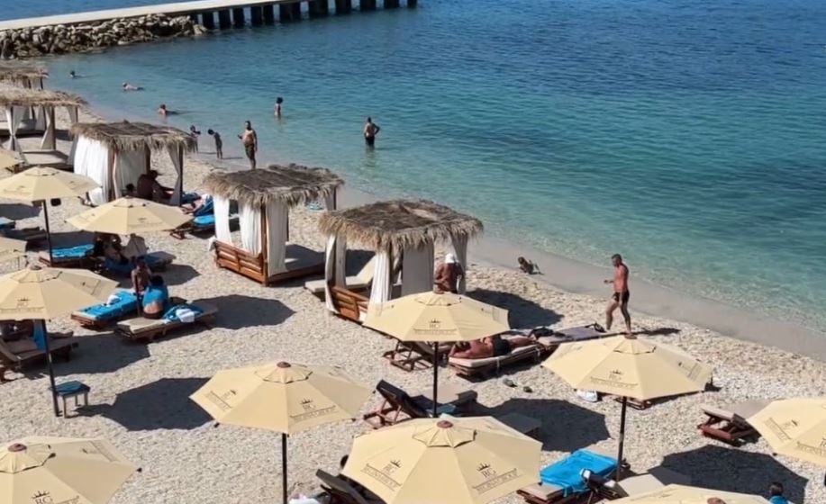 Vlora plot në shtator, pushuesit: Është më mirë, çmimet u ulën Capture 3