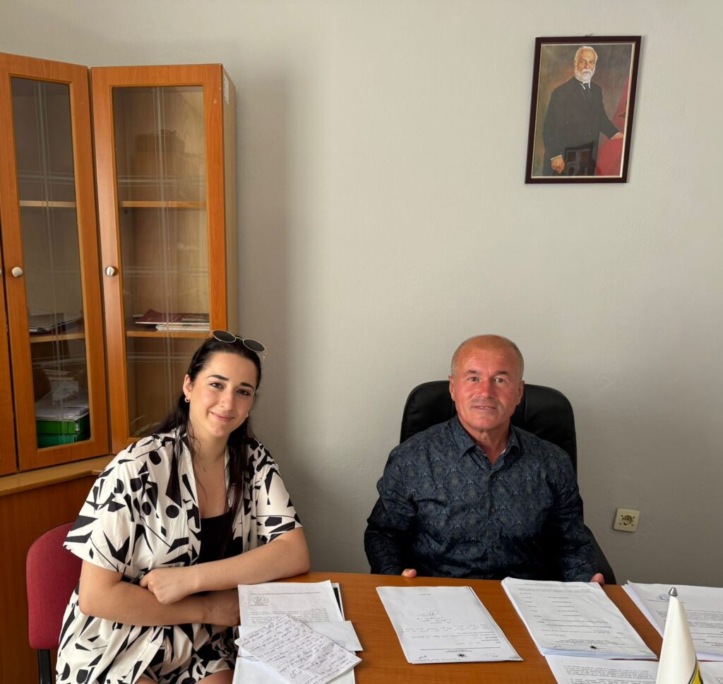 Rrugëtimi i drejtuesit të Kuçovës: Pengjet e së shkuarës, frymëzimi për vizionin e së ardhmes WhatsApp Image 2025 09 04 at 20.24.36