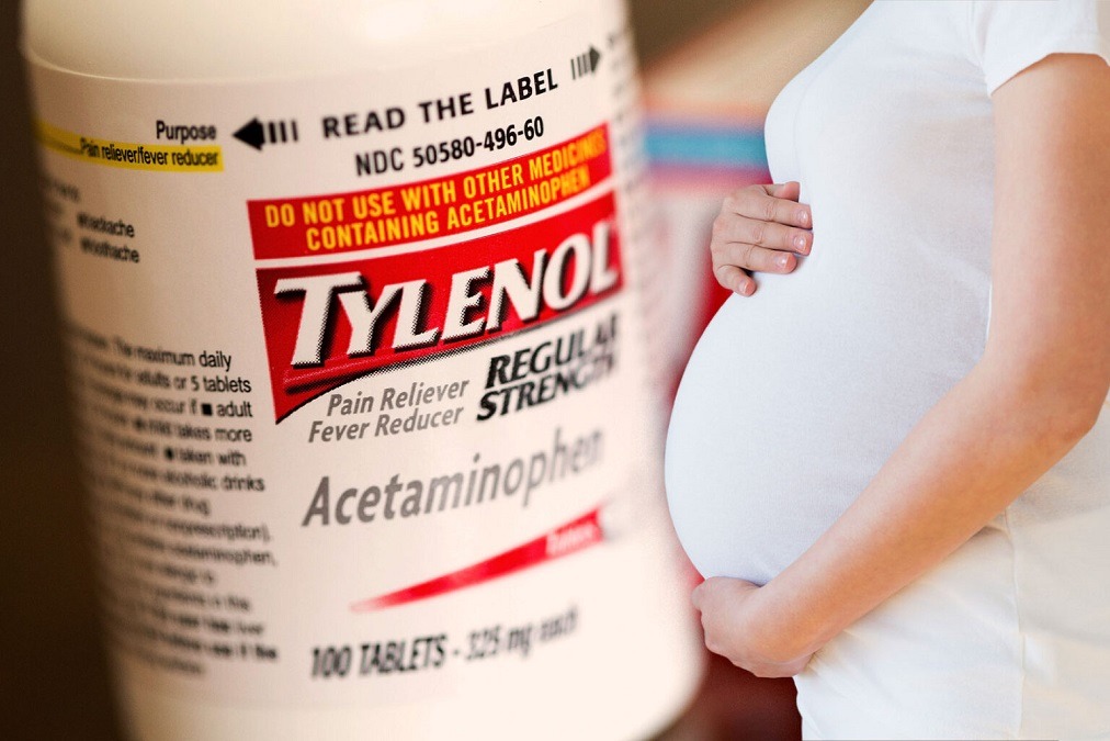 Dyshohej se përdorimi i Tylenol gjatë shtatzënisë shkakton autizëm, “Kenvue” mohon akuzat pregnant woman belly tylenol acetaminophen 469708048 482143981 1536x1024 1