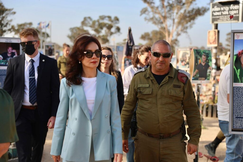 0 920 1761141948xwhatsapp image 2025 10 22 at 155818 248