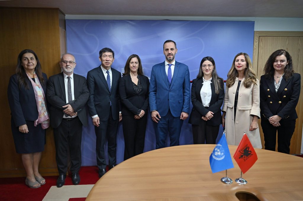 560695391 1260112036129573 4687794034773601496 n