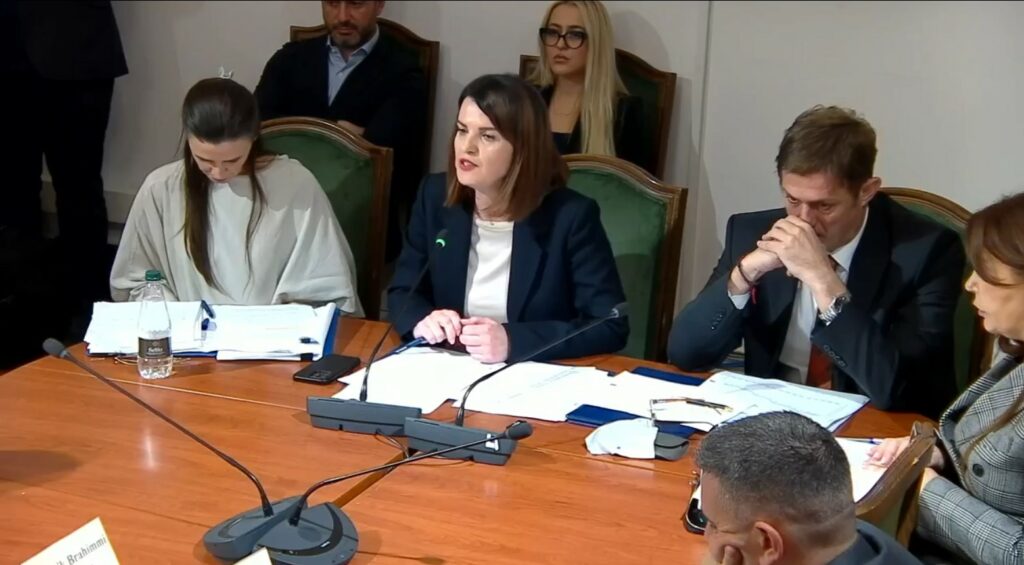 “Nga 41 në 29 vrasje”, Koçiu bën bilancin e sigurisë në vend: Viti më i suksesshëm, 65.5 milionë euro asete kriminale të sekuestruara IMG 3577