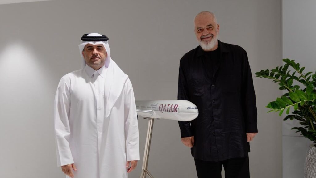 Rama takim me drejtorin e Qatar Airways në Doha: Së shpejti në Shqipëri kemi fluturimet … IMG 4150