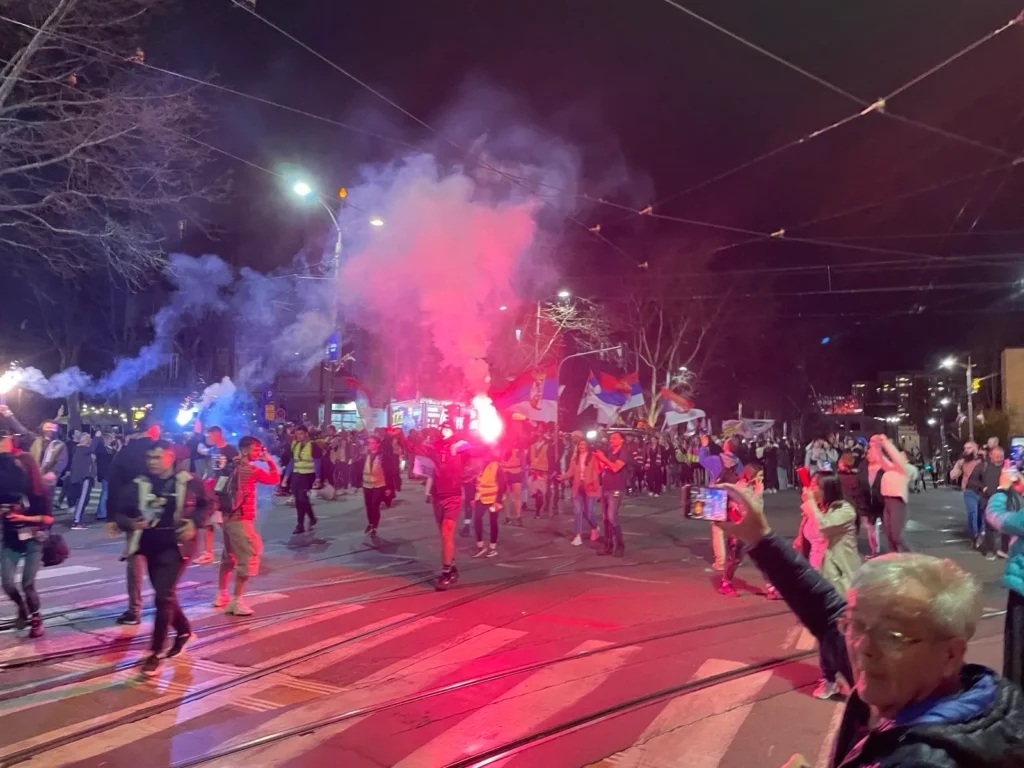 Protesta ne Beograd Serbi. Foto nga CRTA Platforma X