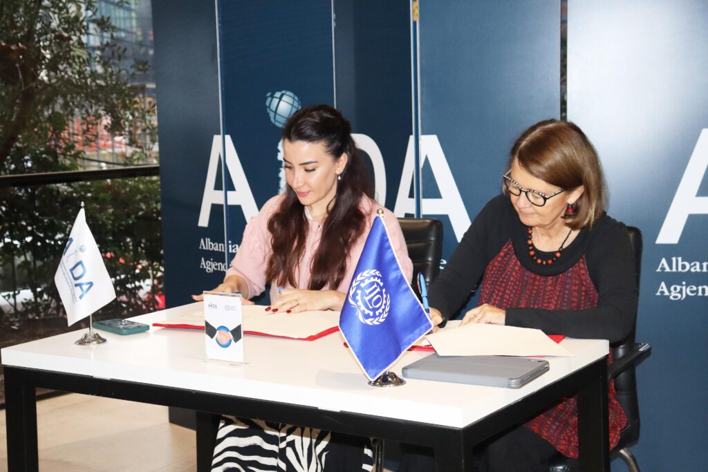 Një marrëveshje e re për zhvillimin e qëndrueshëm të ndërmarrjeve në Shqipëri! 1 WhatsApp Image 2025 11 10 at 17.58.42 3