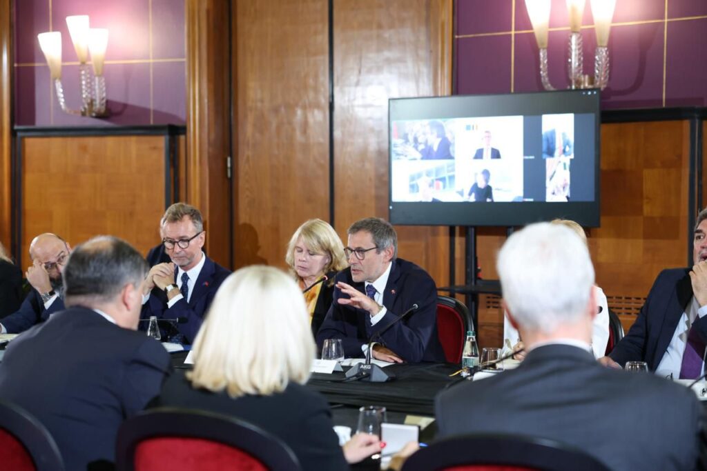 WhatsApp Image 2025 11 12 at 14.16.16