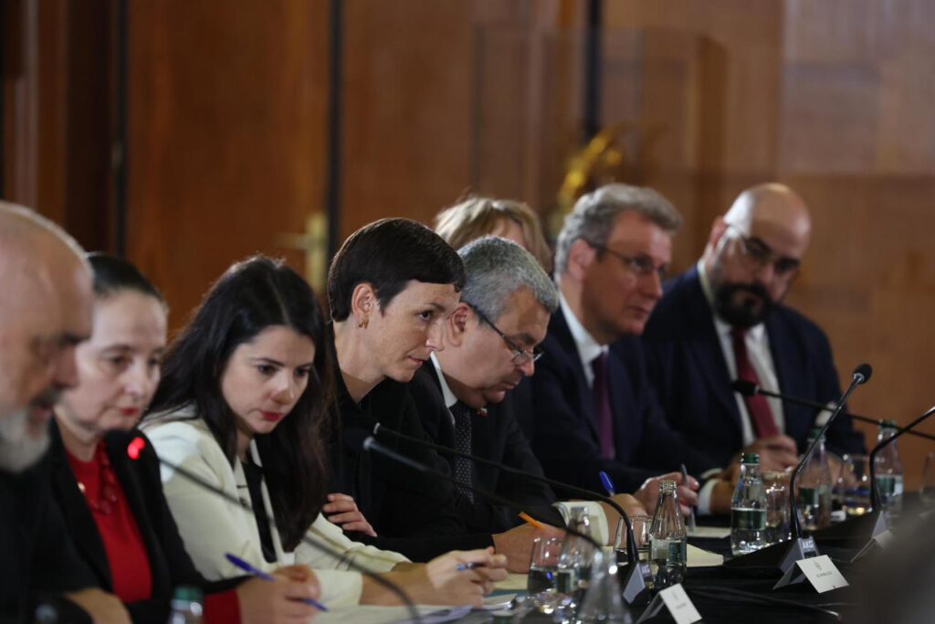 WhatsApp Image 2025 11 12 at 14.23.00