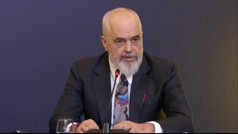 Sot Dita e Alfabetit, Rama: Fjala shqipe vazhdon të ndërtojë historinë e një kombi që shpirtin e ka te gjuha sot 1763715597 edirama