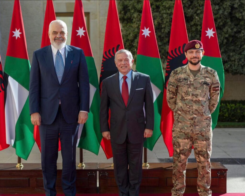 Rama: Me Mbretin e Jordanisë Abdullah II bin Al-Hussein dhe Princin e Kurorës Hussein bin Abdullah II 597582757 1408654757296848 1334430853033866067 n