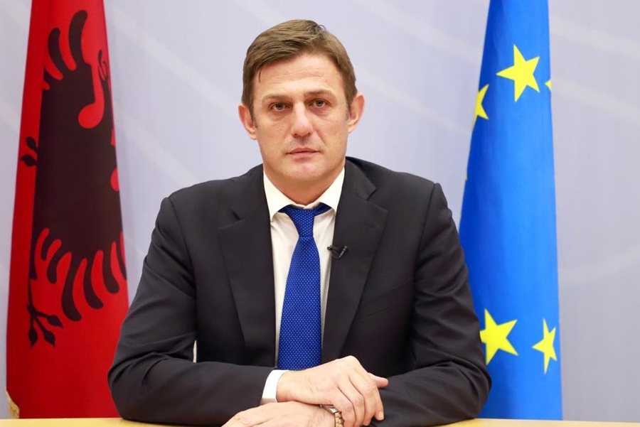 900 0 1765552038xdownload 21 435