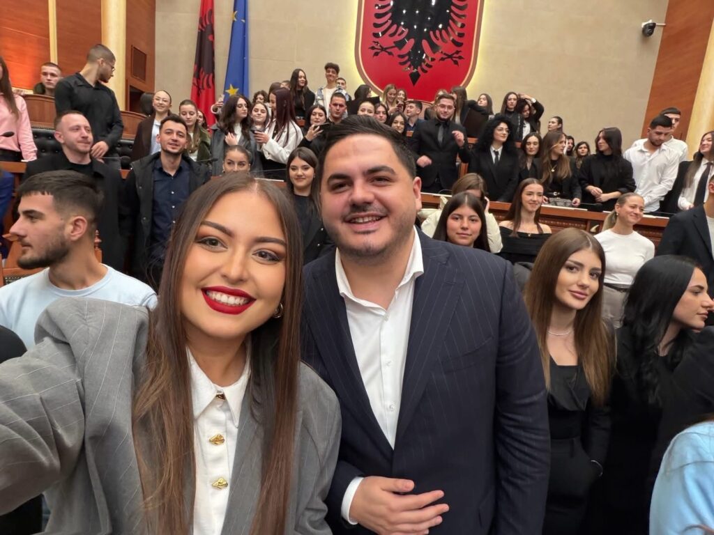 WhatsApp Image 2025 12 08 at 15.55.02