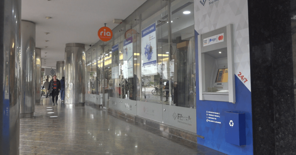 9090 800 0 bed5191a38740404a4690422631e6c5f