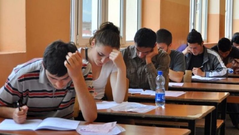 Problem rrjedhja e tezave gjatë testimit, forcohen rregullat për Maturën 96 69 800 0 fff982adb7693020038b7d4e8825ca1c