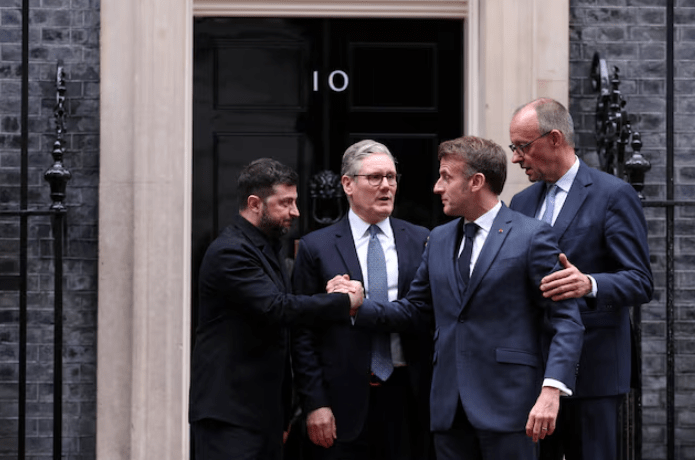 “Putini gënjen”! Britania e Madhe hedh poshtë pretendimet e Rusisë se po furnizon Ukrainën me armë bërthamore 2699deb4a64b38Screenshot 2026 02 24 191435