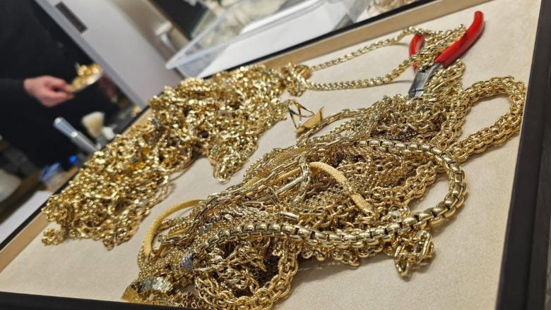 Kosovë/ Sekuestrohen mbi 45 kg flori në Pejë 41771010658 floririisekuestruarkosove