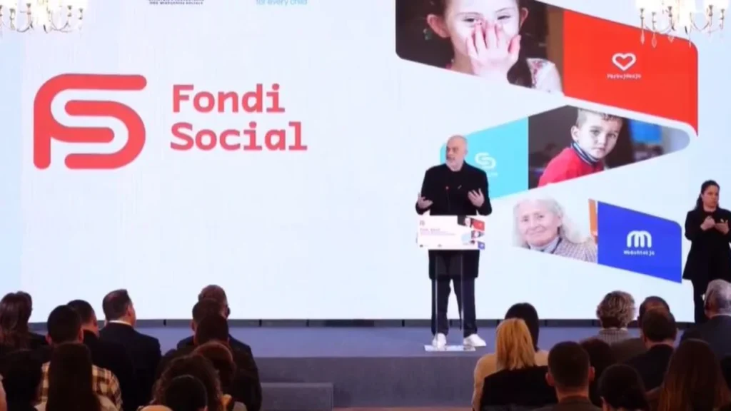 “Fondi Social 2026″/ 14 shërbime të reja të dedikuara për fëmijët dhe nënat në nevojë, Rama: BE, mekanizmi më i sofistikuar i mbështetjes IMG 7751