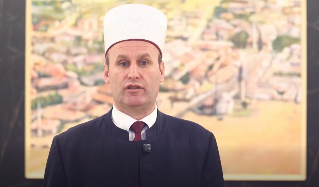 Kreu i KMSH-së uron besimtarët për nisjen e muajit të shenjtë të Ramazanit: Zoti jua pranoftë lutjet! IMG 8112