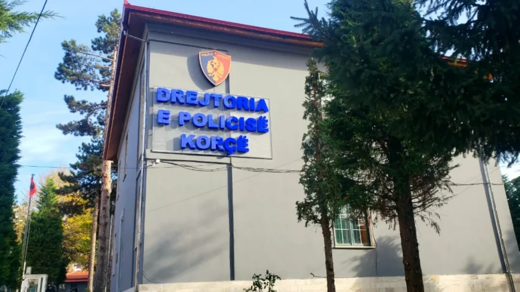 “Do të publikoj biseda dhe foto intime”/ I mori 4 mijë euro një shtetasi grek dhe e shantazhoi për 3 vite, arrestohet 47-vjeçari në Korçë IMG 8528