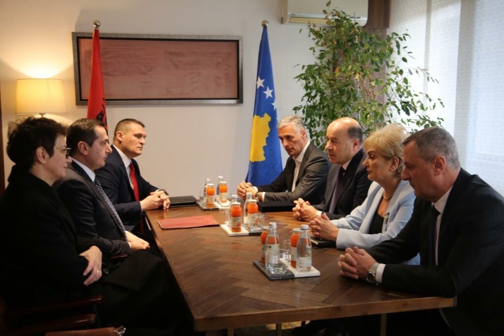 Kreu i SPAK takon kryeprokurorin e shtetit në Kosovë, çfarë diskutuan 00752c0d 2551 408b 8259 e0174ff70fb2