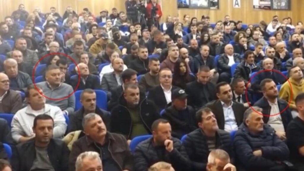Iu bashkuan Salianjit, PD përjashton dy anëtarë nga grupi i Këshillit Bashkiak Durrës 0707