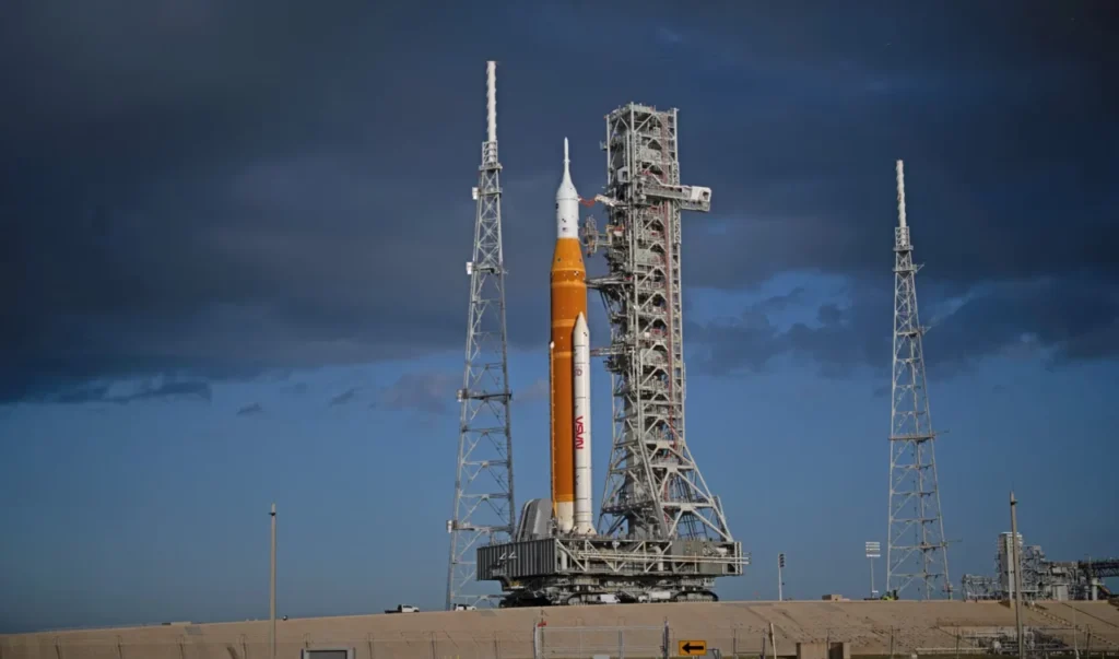 Në hënë pas gjysmë shekulli/ Orët e fundit…drejt Hënës, gati misioni i NASA “Artemis II” IMG 0283