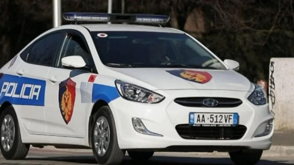 Mori pjesë në vrasjen e një personi në Peqin në vitin 2021, ekstradohet nga Mbretëria e Bashkuar 49-vjeçari IMG 8709