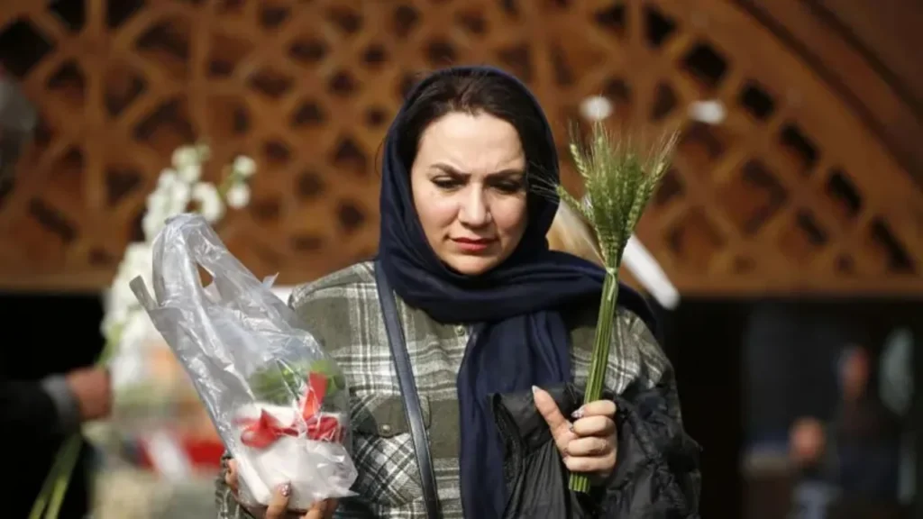 Izraeli sulmon Iranin gjatë natës/ Qytetarët festojnë Novruzin, i njohur ndryshe si Viti i Ri Persian, nën zhurmën e shpërthimeve të forta ajrore IMG 9769