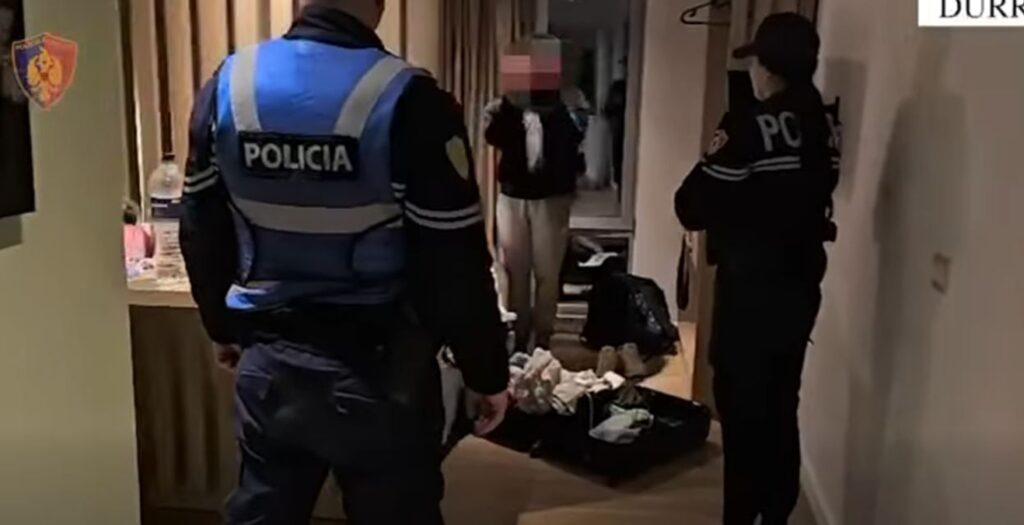 Nga Brazili në Shqipëri për të ushtruar prostitucion, arrestohen dy vajza Policia