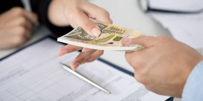 Paga mesatare arrin 87 mijë lekë në tremujorin e katërt 2025, TIK me rritjen më të madhe ce368d12 93b7 49f7 aa47 535118d403f4