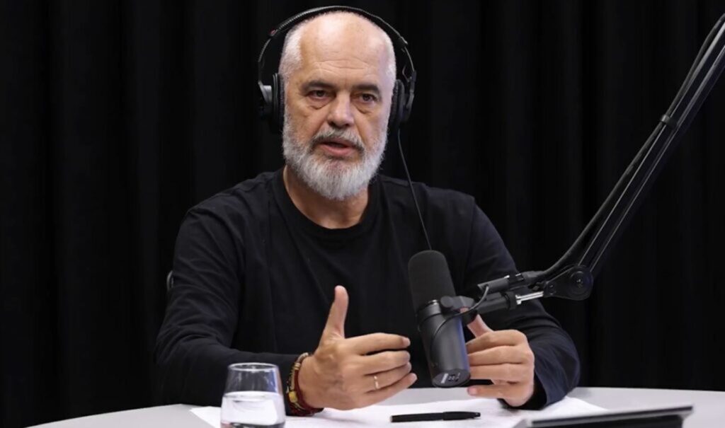 Rama akuza opozitës: Bëjnë çmos të mbulojnë punët e Shqipërisë me ziftin e dëshpërimit të tyre! Do kemi lajme të mira për procesin e integrimit në BE Flasim