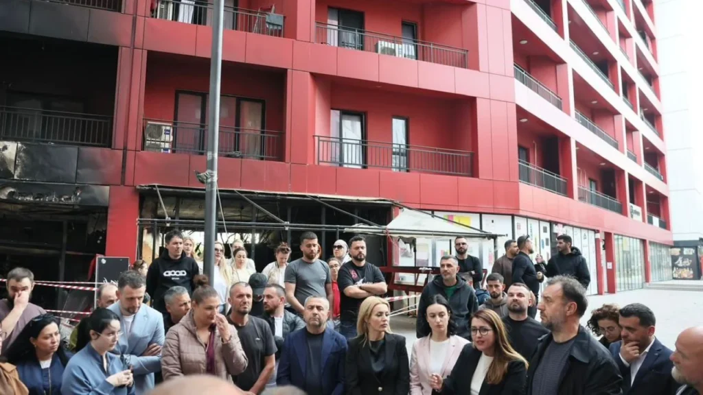 Manastirliu takon banorët e pallatit të dëmtuar nga zjarri: Bonus qiraje dhe dëmshpërblim i dëmeve IMG 1439
