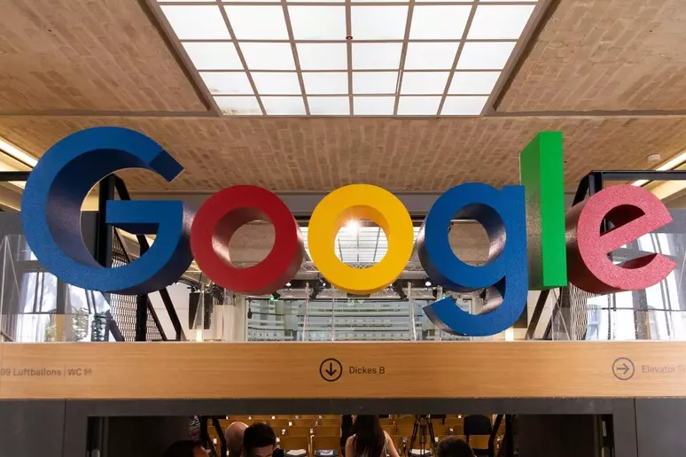 ”Google” bllokoi 8,3 miliardë njoftime mashtruese në vitin 2025 IMG 1870