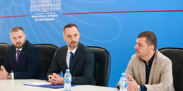 Lamallari prezanton drejtorin e ri të AMP: Forconi standardet e integritetit në Policinë e Shtetit IMG 2016