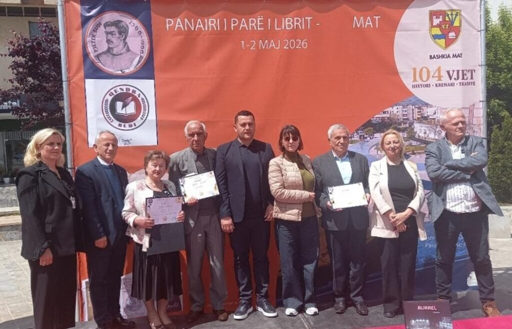 Burrel/ Panairi i parë i librit një moment i veçantë kulturor 002