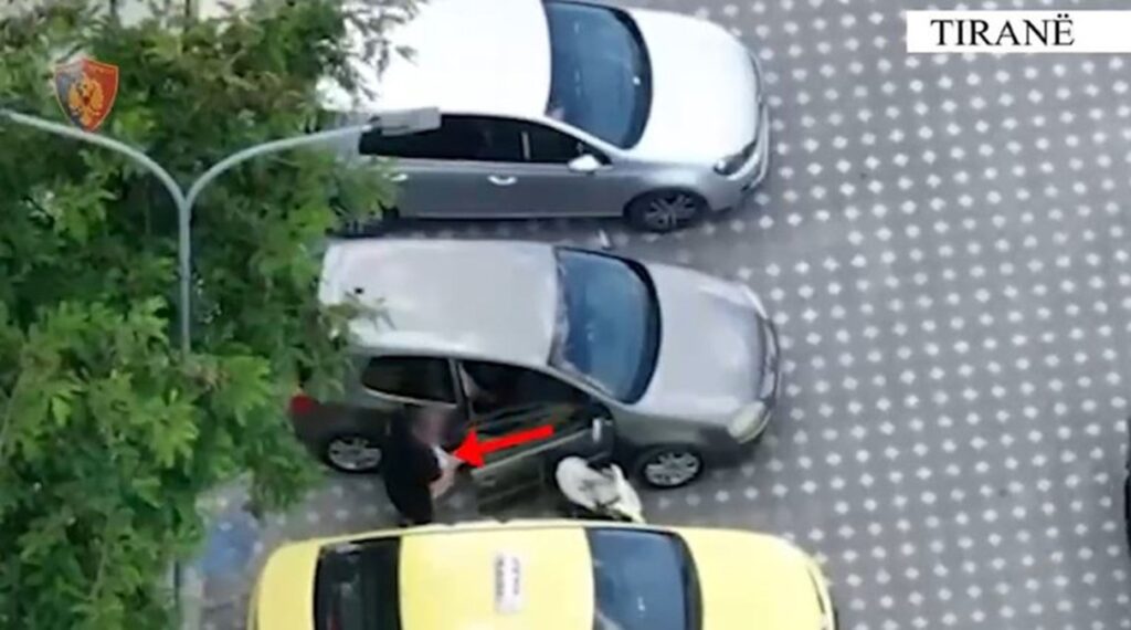 Kapet me 811 gramë kokainë në çantë, arrestohet 51-vjeçari në zonën e Freskut 3 4