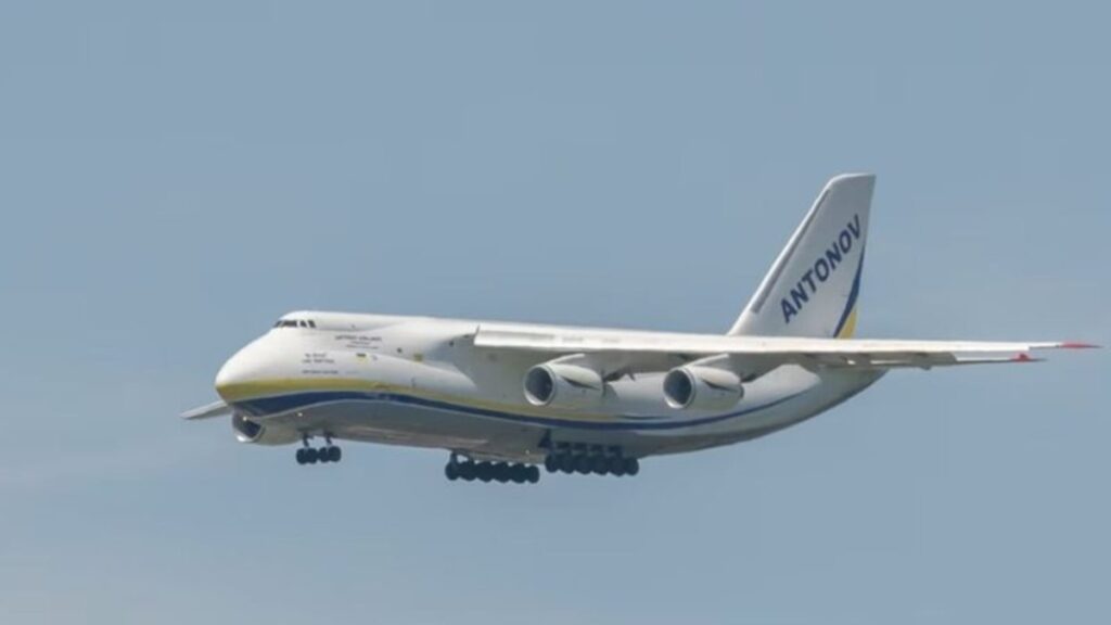 Antonov në Kosovë, çfarë dihet për fluturimin e avionit të madh transportues 33