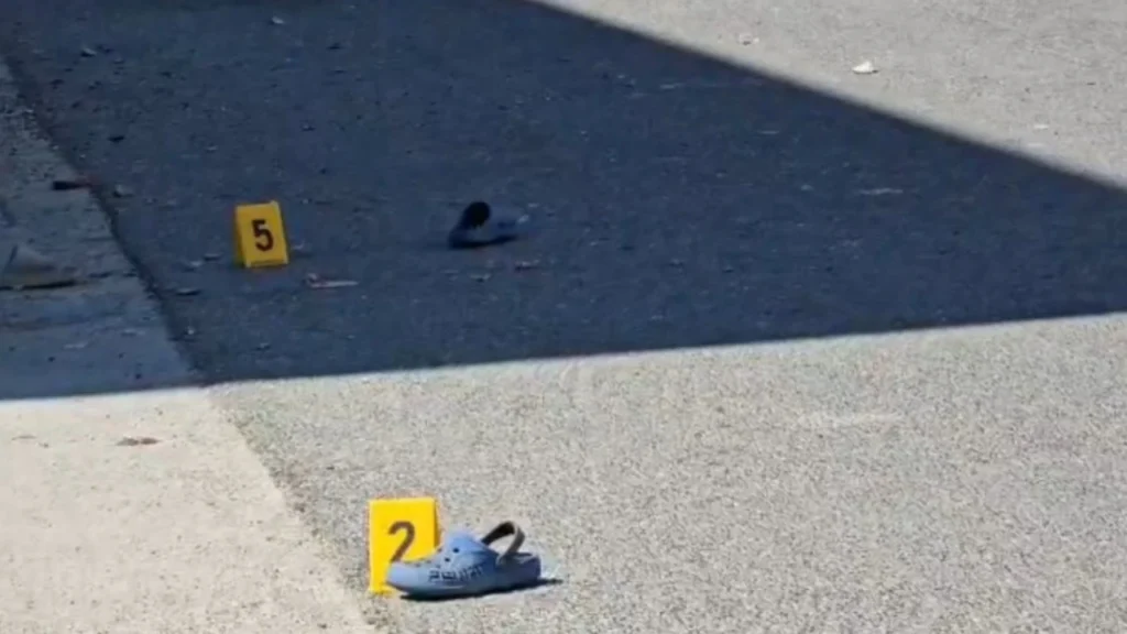 Tragjedia në Durrës, përcillen sot për në banesën e fundit dy të miturit që u përplasën për vdekje nga shoferi i dehur IMG 2445