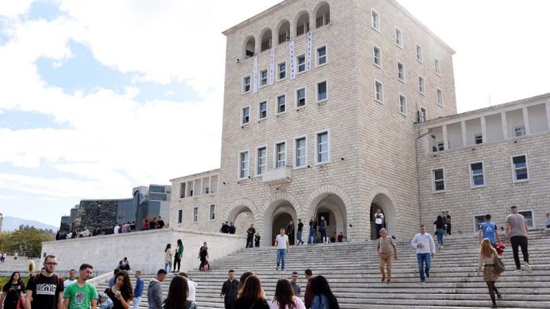 INSTAT: Studentët në ciklin bachelor ranë me 11% IMG 3848