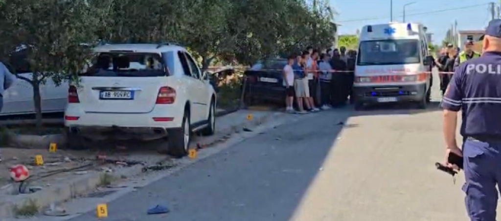 Po luanin me top në trotuar/ Shoferi i ML-së humbi kontrollin, si u përplasën për vdekje 2 fëmijët në Durrës aksidentt
