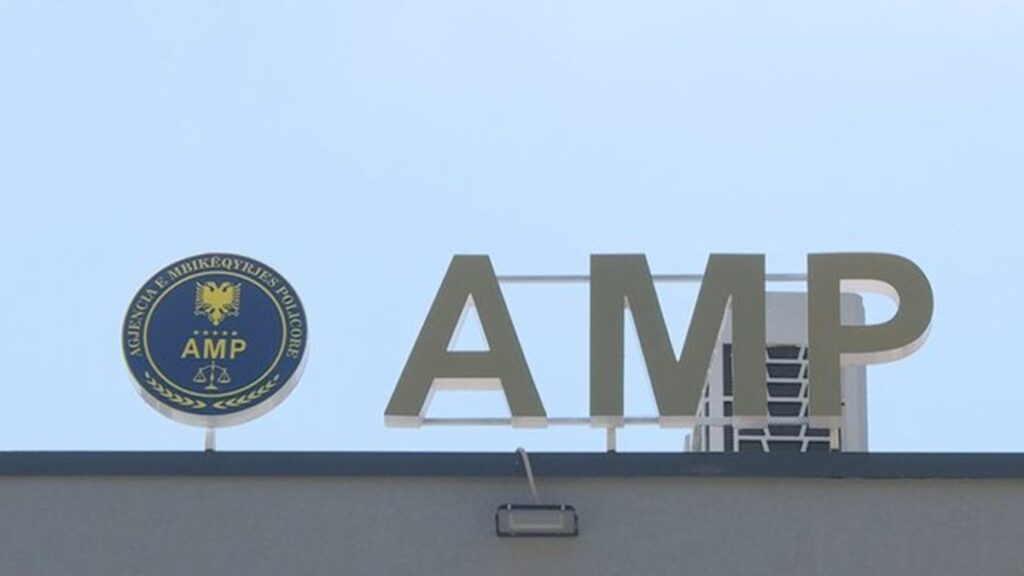 AMP zbarkon në Sarandë/ Urdhër-arreste për disa efektivë policie amp