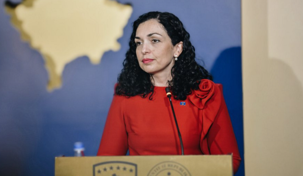 Protesta e studentëve shqiptarë të Maqedonisë së Veriut, Vjosa Osmani dhe ministri i Malit të Zi dalin në mbështetje të tyre vjosa osmani