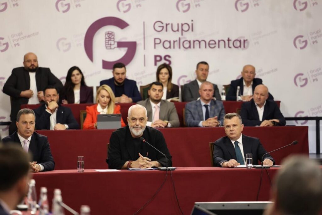 Dhuna në Zvërnec, Rama: Kompania private e sigurisë nuk do punojë më në Shqipëri IMG 4383